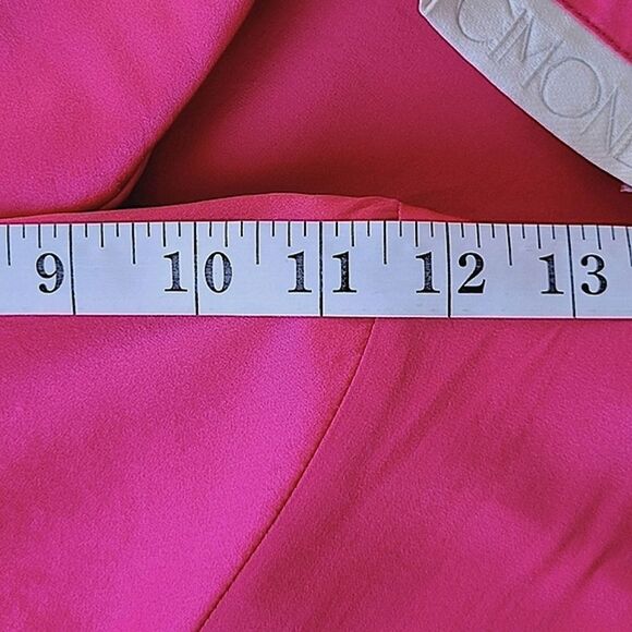 Vtg 80s fushia silk half sleeve button-down blouse - Picture 11 of 13